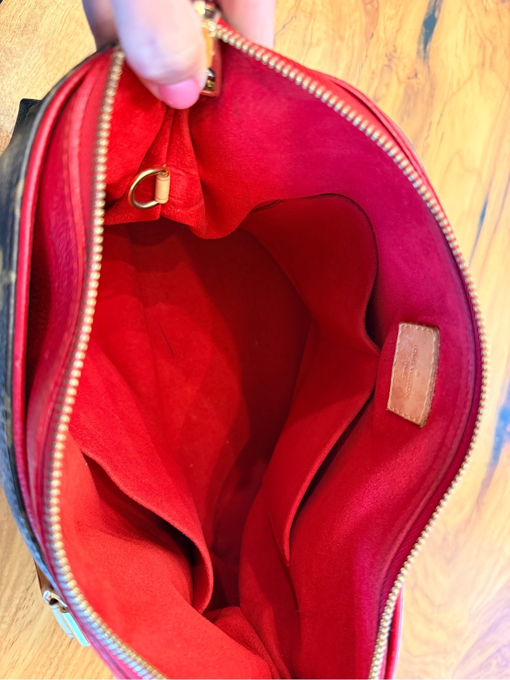 Louis Vuitton Monogram Pallas MM Tote, Cherry Red Interior - Picture 4 of 15